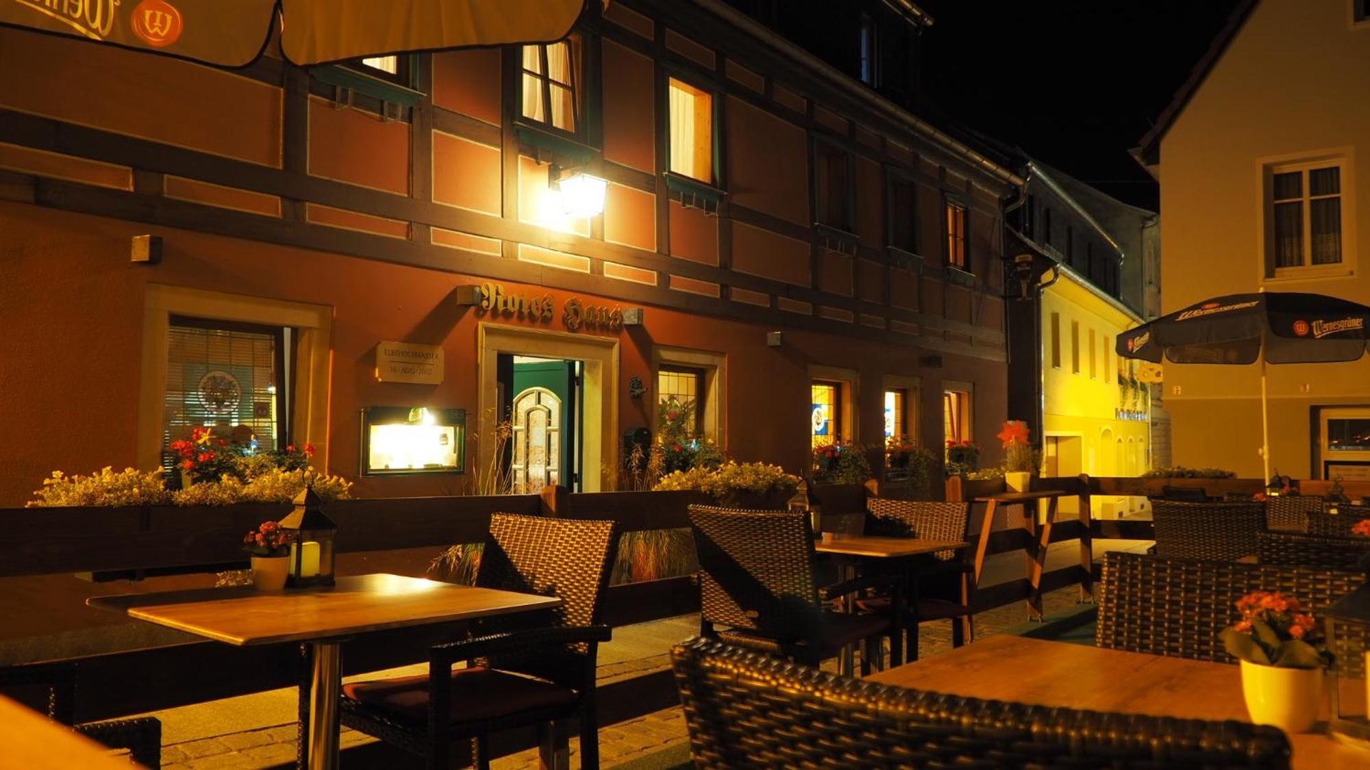 Gasthaus& Pension Zum Roten Haus Bad Schandau Bagian luar foto